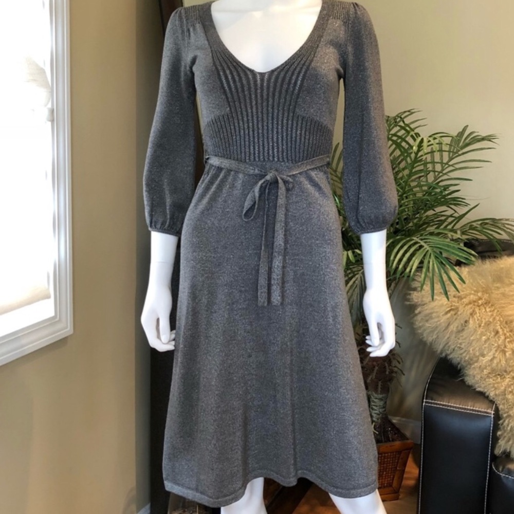 EUC ♥️French connection fit&flare knit dress size4